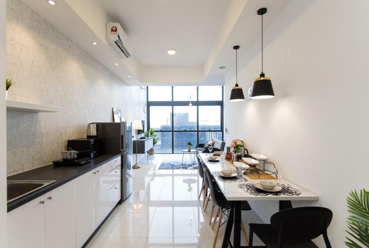 Promo!Emerald Green Stylist Duplex 8Min To Sunway Petaling Jaya Exterior photo